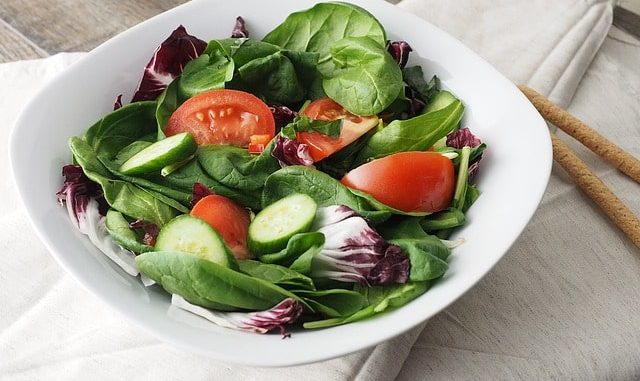 Easy Tips How To Lose Weight Fast salad-veggies