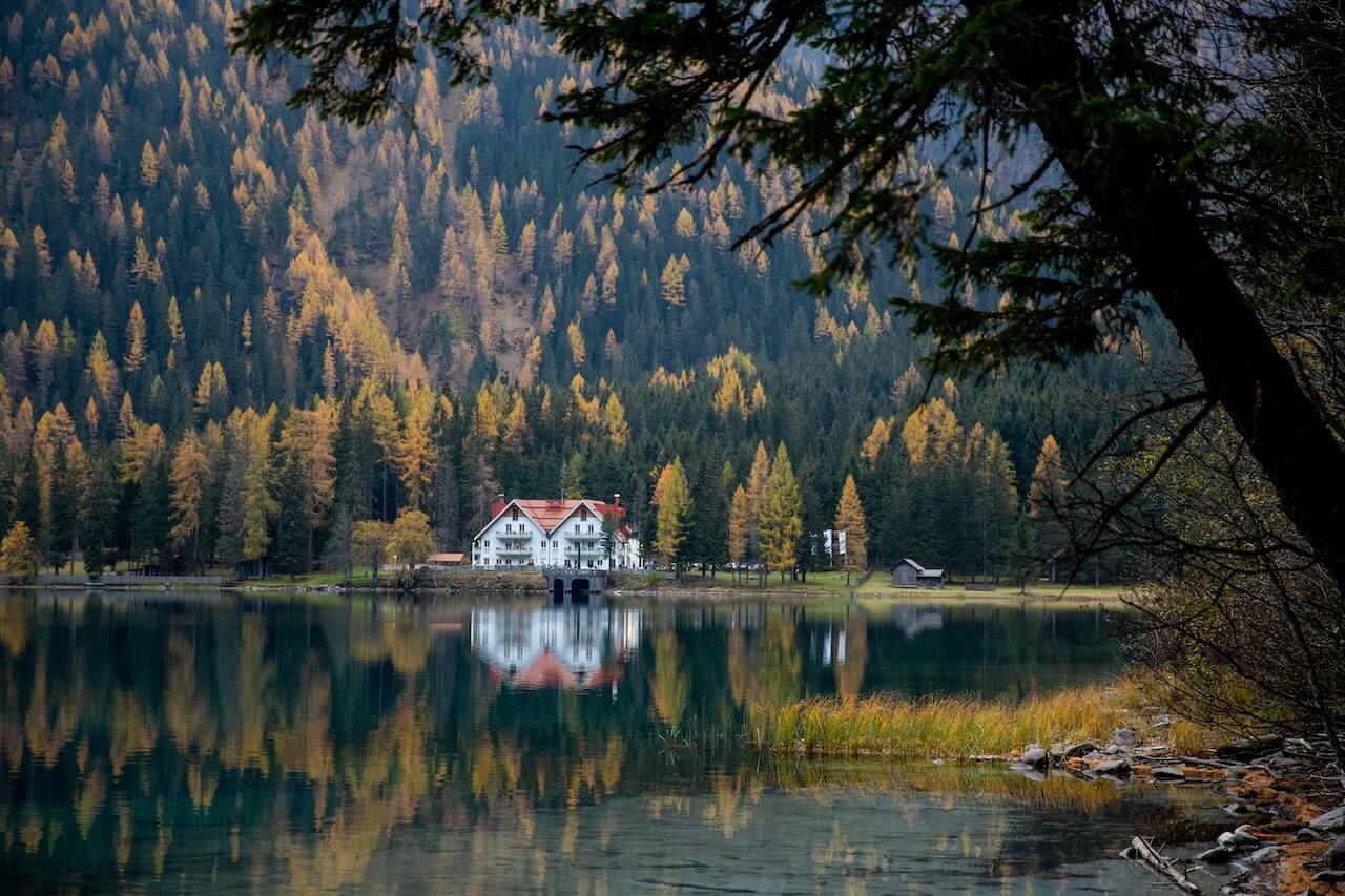 lake cottage